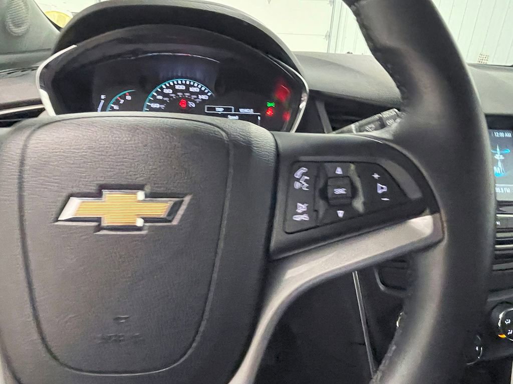 2017 Chevrolet Trax LT photo 28