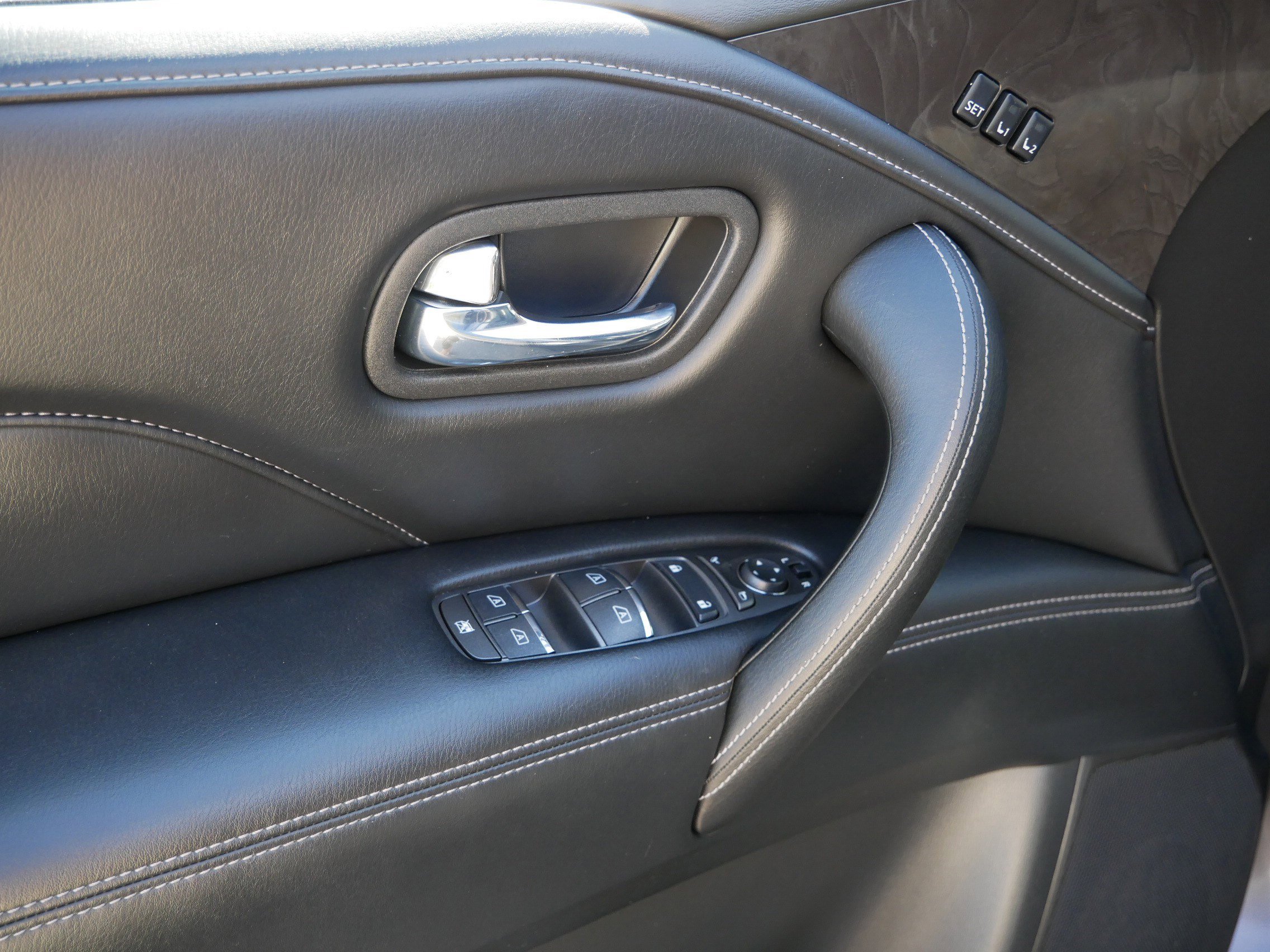 2024 Infiniti QX80 Luxe photo 20