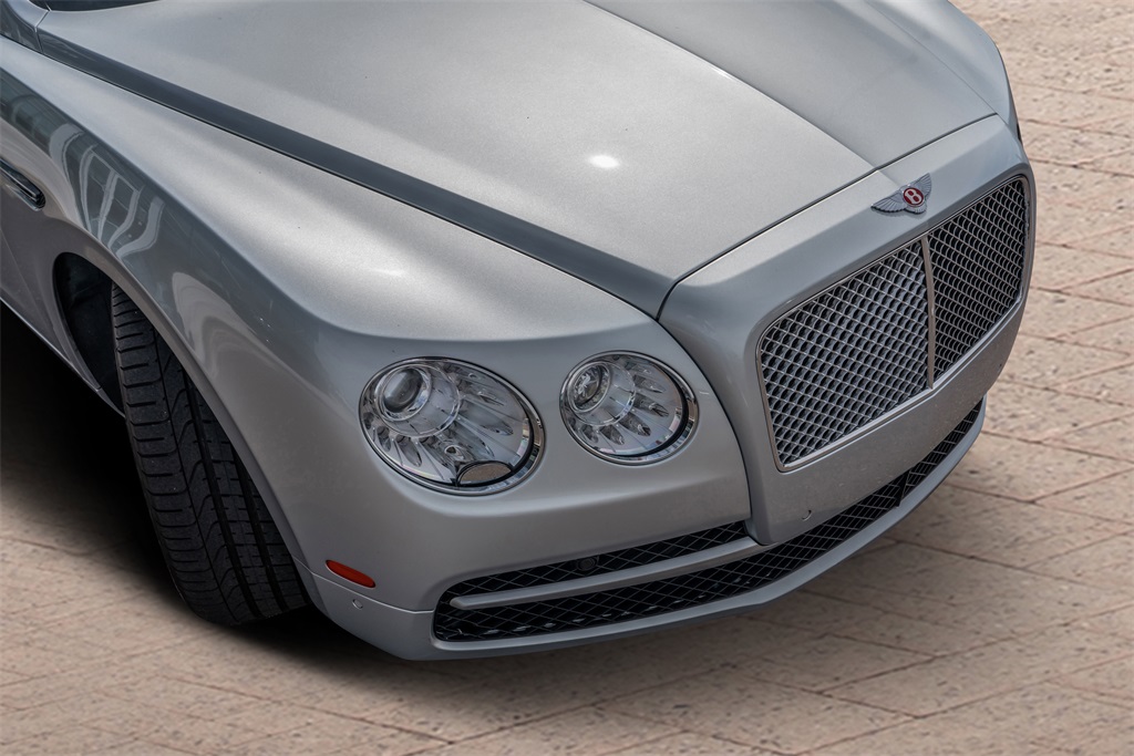 2018 Bentley Flying Spur V8 photo 13