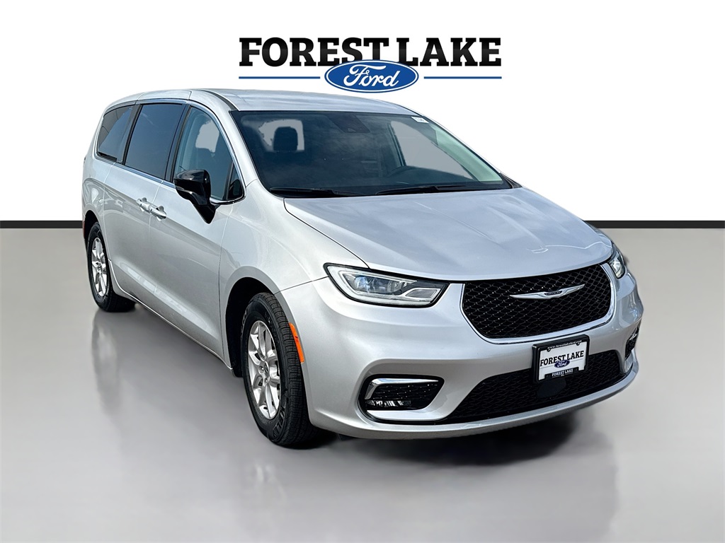 2024 Chrysler Pacifica