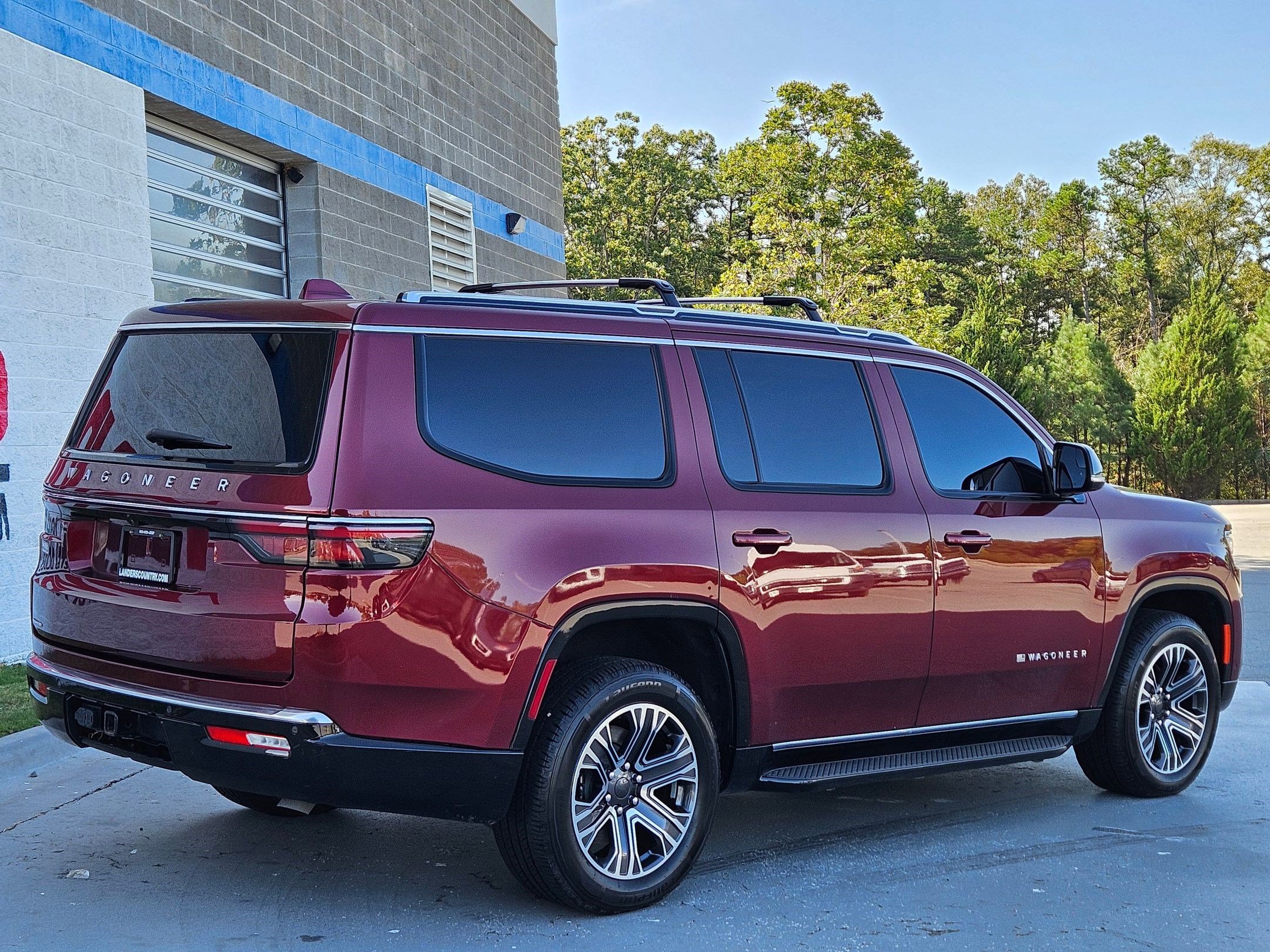 2023 Jeep Wagoneer Base photo 7