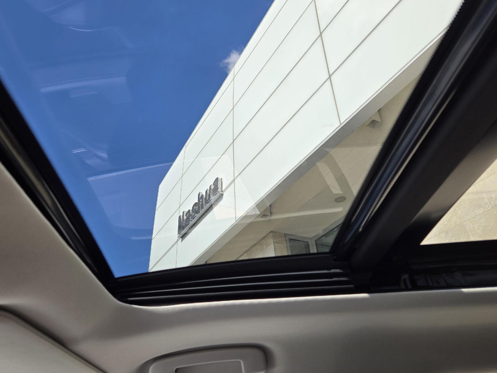 2026 Infiniti QX80 Luxe photo 25