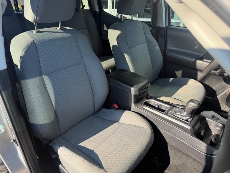 2021 Toyota Tacoma SR photo 10