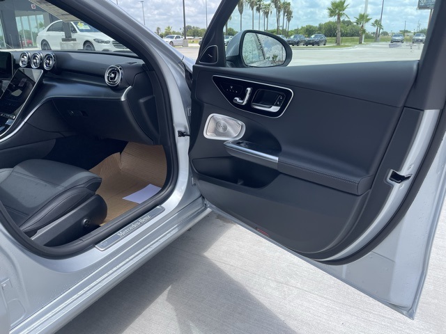 2025 Mercedes Benz C 300 photo 20