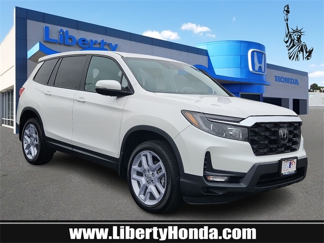 2025 Honda Passport EX-L's photo