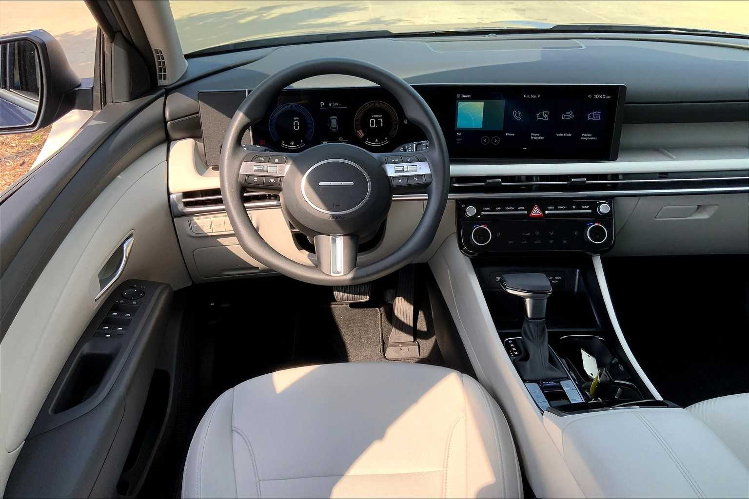 2025 Hyundai Tucson SEL Sport photo 4