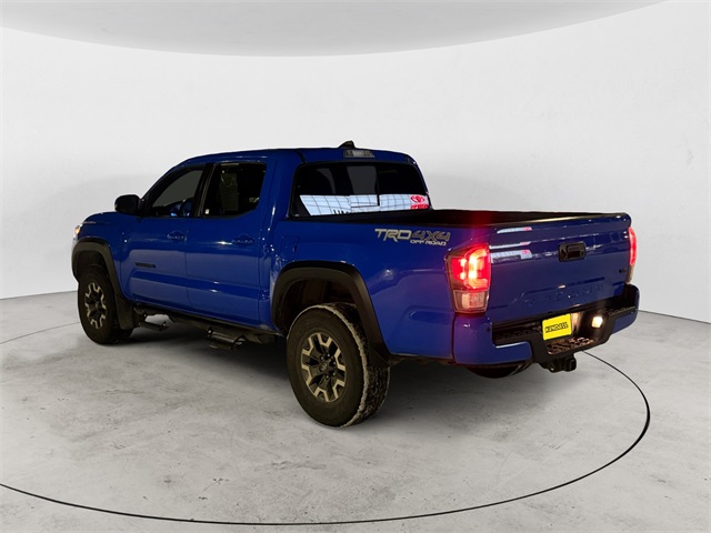 2021 Toyota Tacoma TRD Off-Road Double Cab photo 2