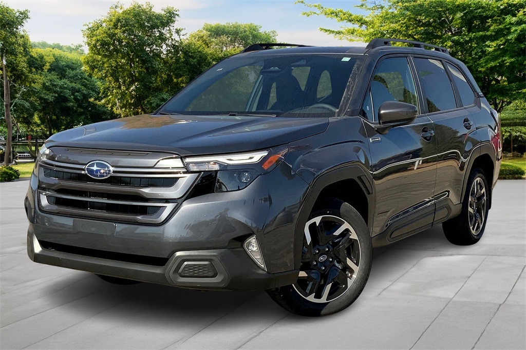 2025 Subaru Forester Premium's photo