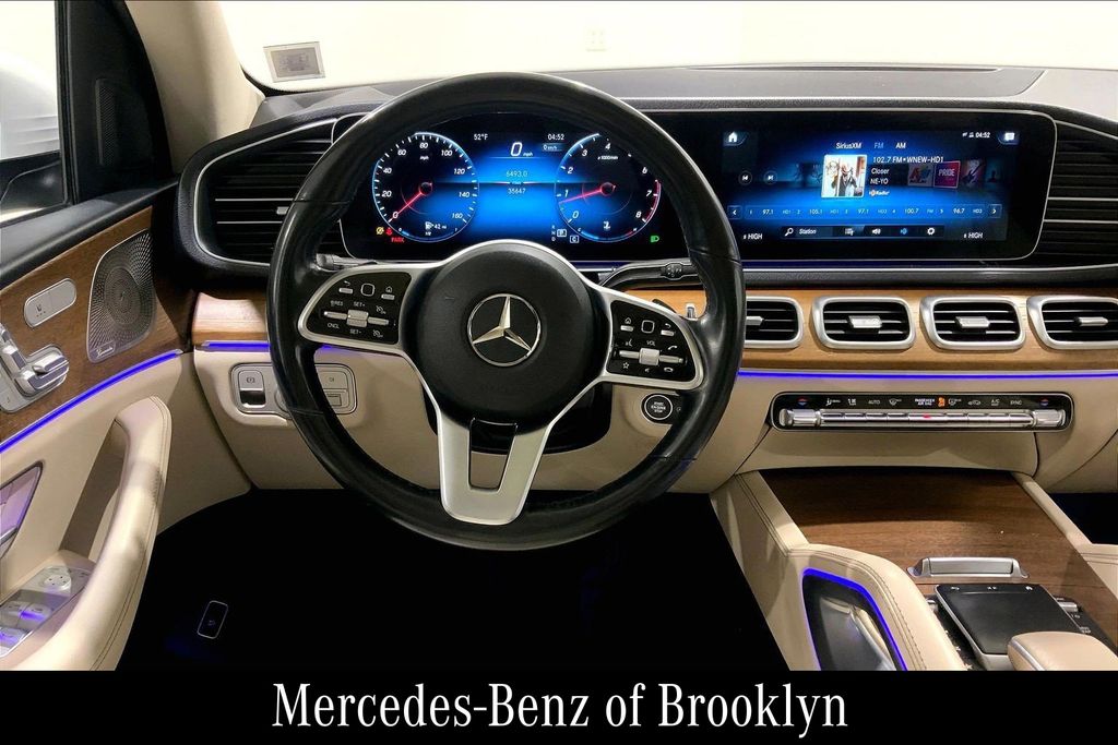 2022 Mercedes Benz GLE 350 4MATIC photo 4