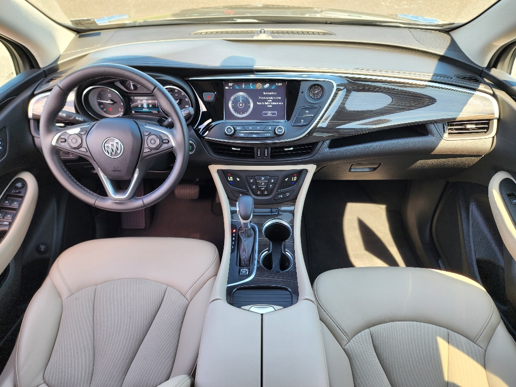 2019 Buick Envision Preferred photo 2