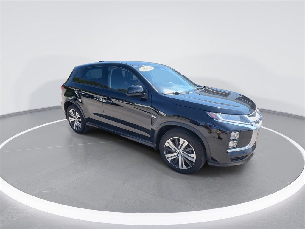 2024 Mitsubishi Outlander Sport ES photo 2