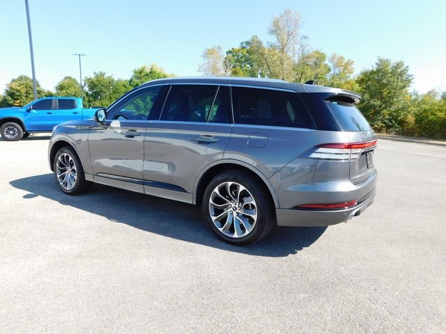 2023 Lincoln Aviator Grand Touring photo 4