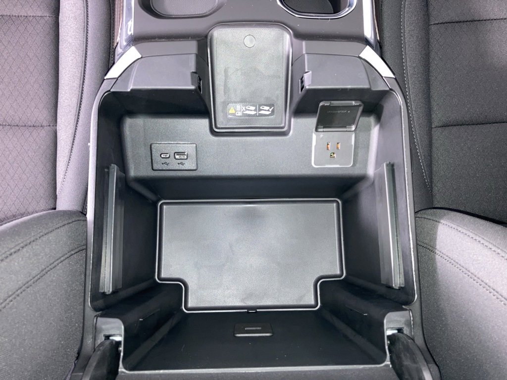 2026 Chevrolet Silverado 1500 LT photo 11