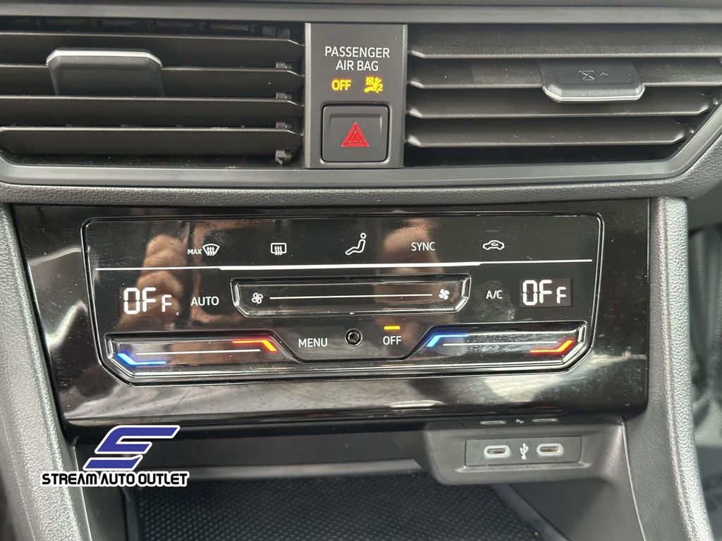 2025 Volkswagen Jetta 1.5T S photo 24