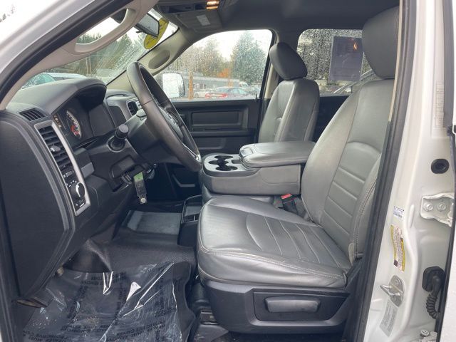 2015 Ram 2500 Tradesman photo 2