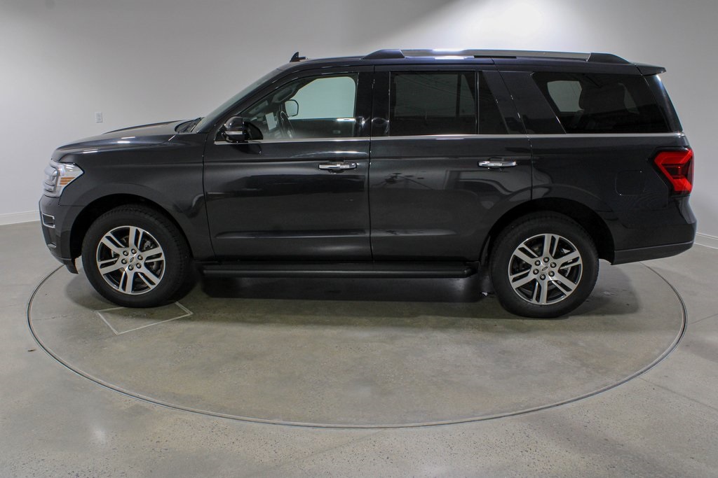 2024 Ford Expedition Limited photo 2