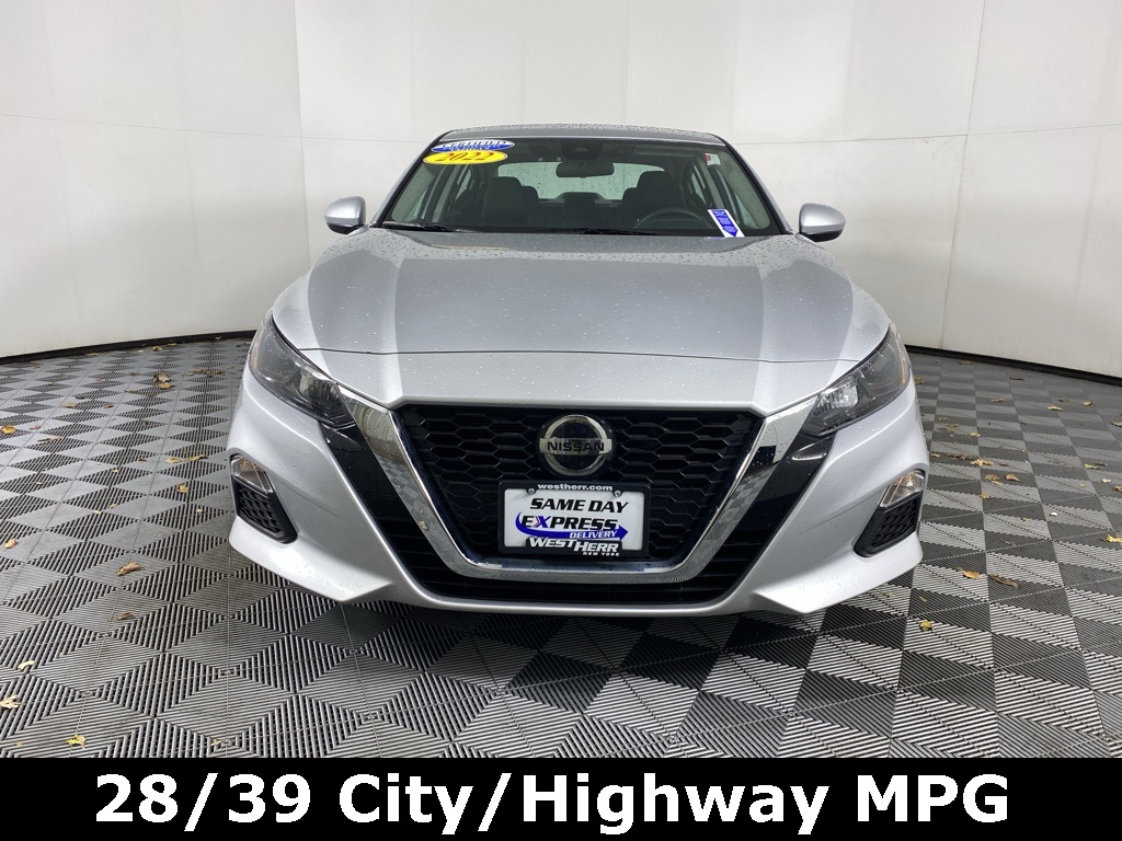2022 Nissan Altima 2.5 S photo 2