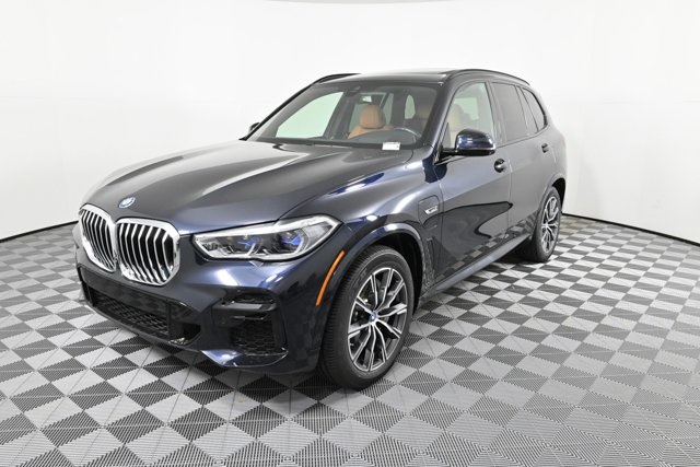 2022 Bmw X5 xDrive45e photo 2