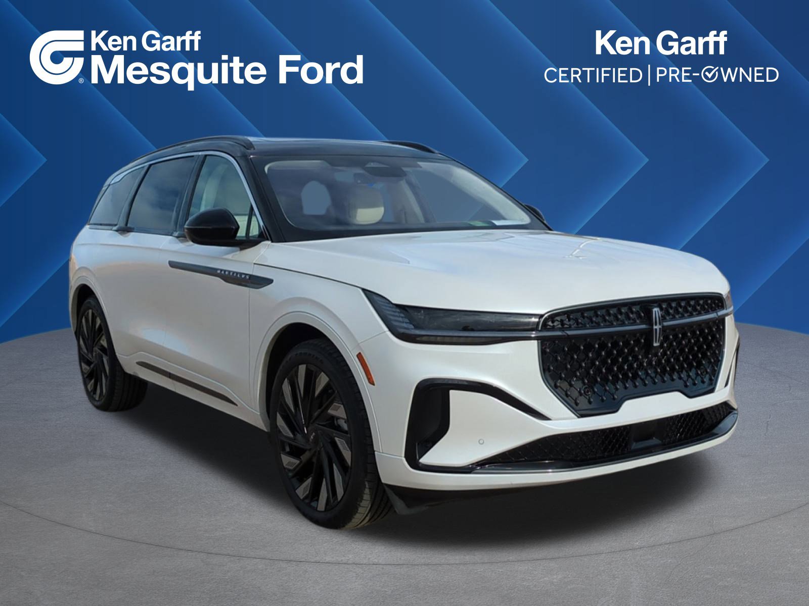 2025 Lincoln Nautilus Black Label's photo