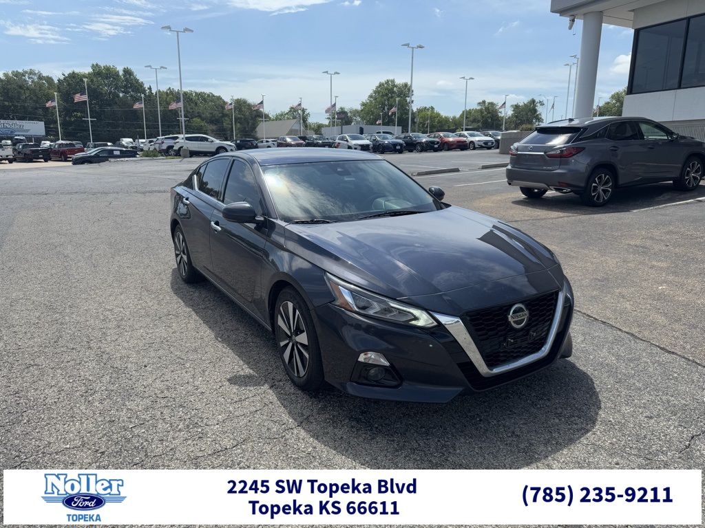Used 2019 Nissan Altima SL with VIN 1N4BL4EV5KC206143 for sale in Kansas City