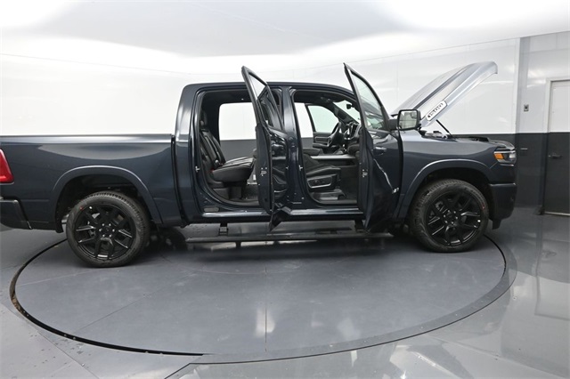 2026 Ram 1500 Laramie photo 32