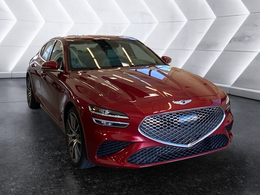 2023 GENESIS G70 Standard's photo