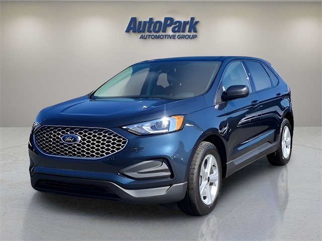 2024 Ford Edge SE photo 3