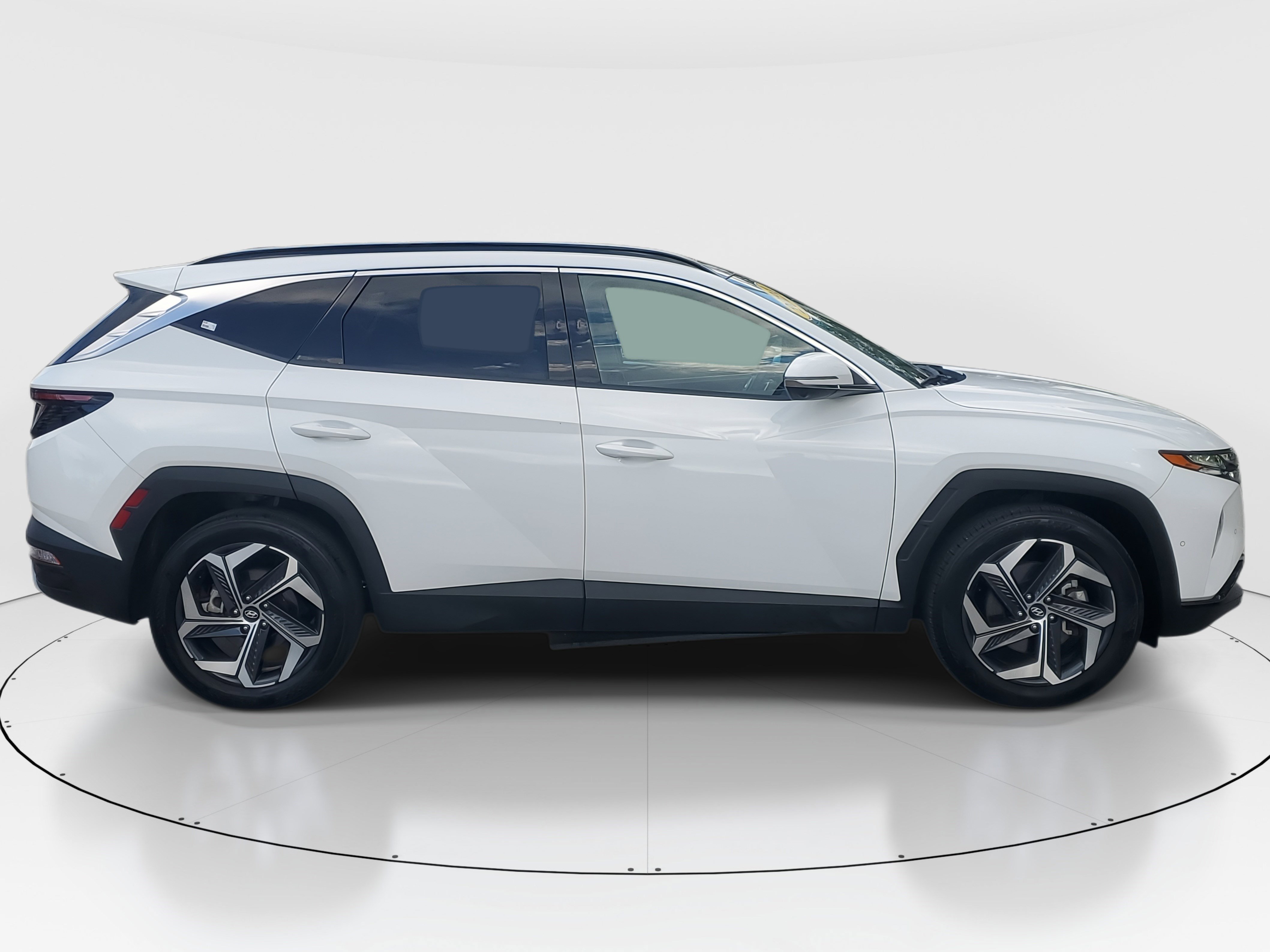 2024 Hyundai Tucson Limited photo 2