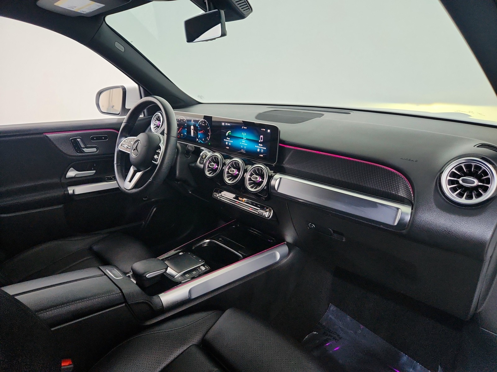 2021 Mercedes Benz GLB 250 photo 36