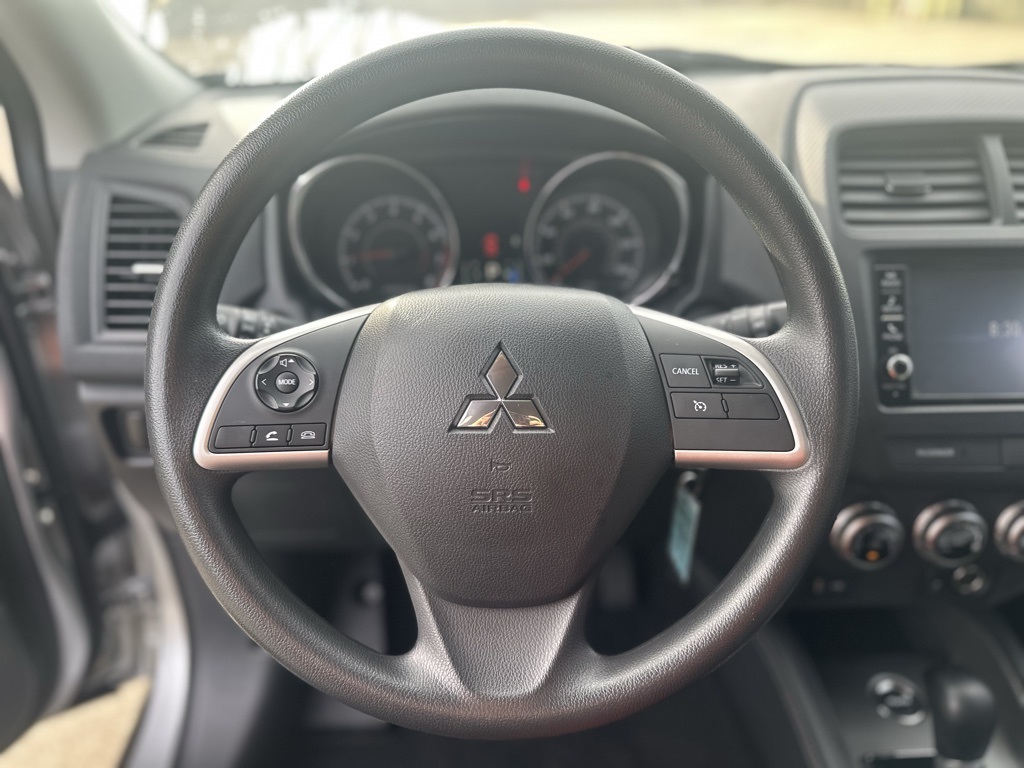 2023 Mitsubishi Outlander Sport ES photo 22