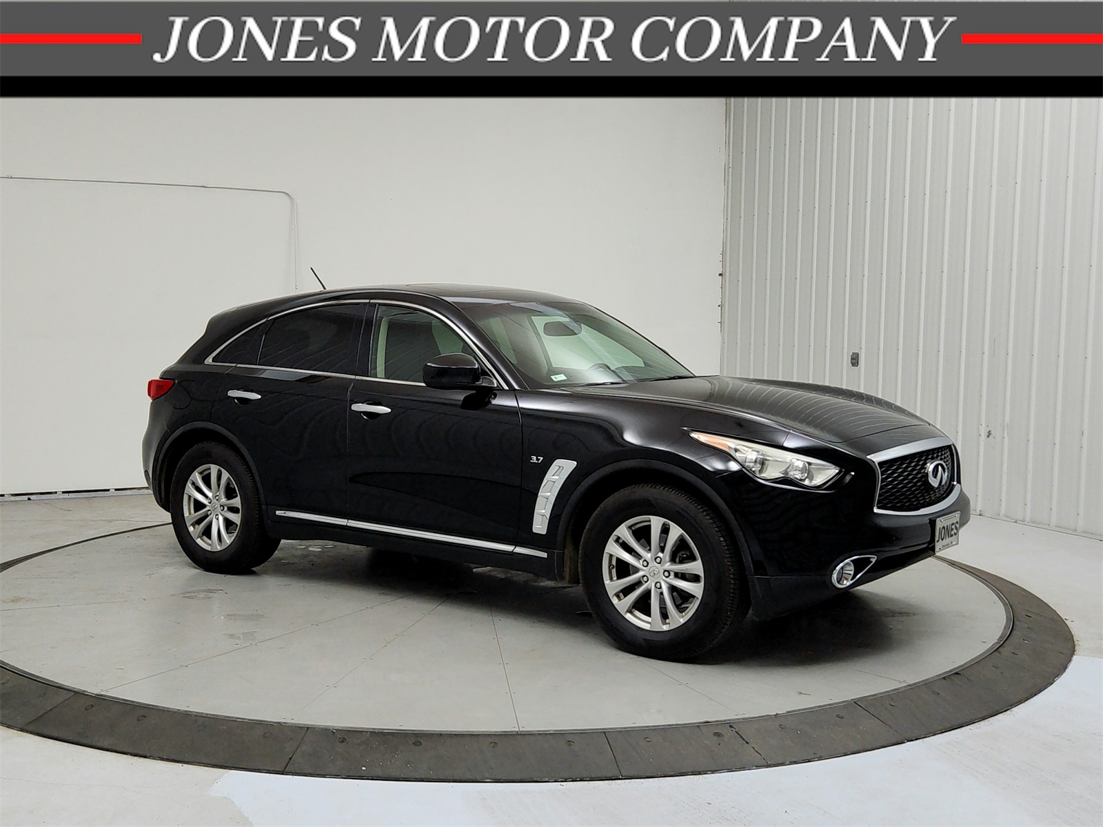 Used 2017 INFINITI QX70 Base with VIN JN8CS1MU3HM141860 for sale in Savannah, TN