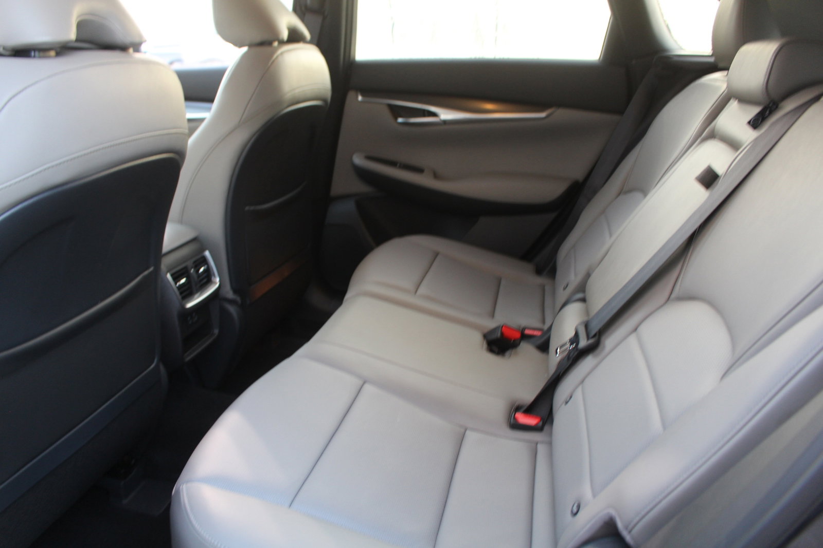 2025 Infiniti QX50 Luxe photo 14