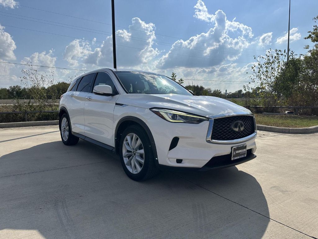 2019 Infiniti QX50 PURE photo 3