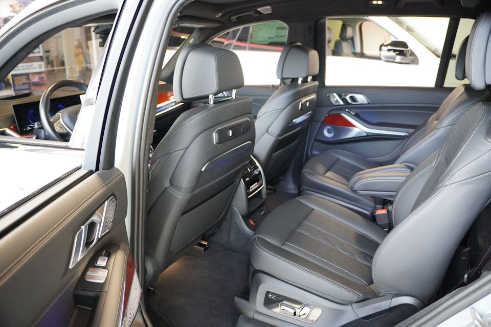 2024 Bmw X7 ALPINA XB7 photo 9