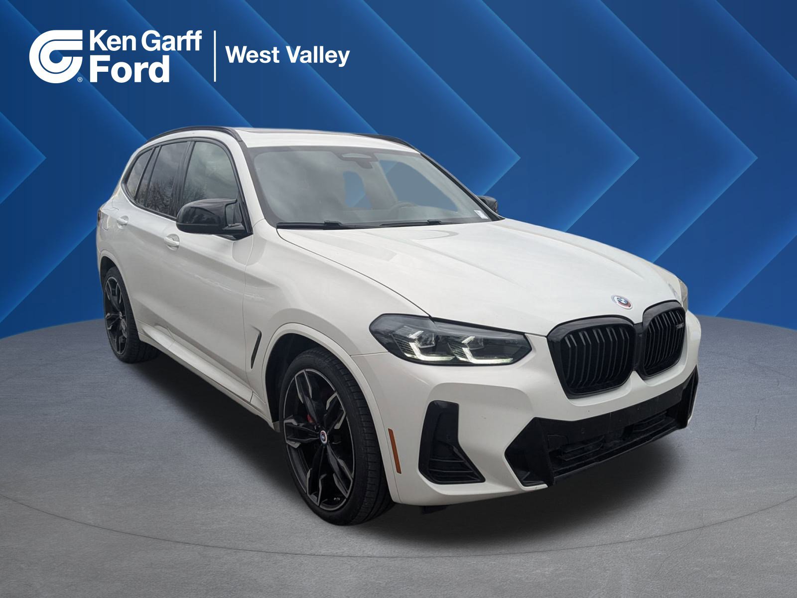 2023 BMW X3 40i's photo