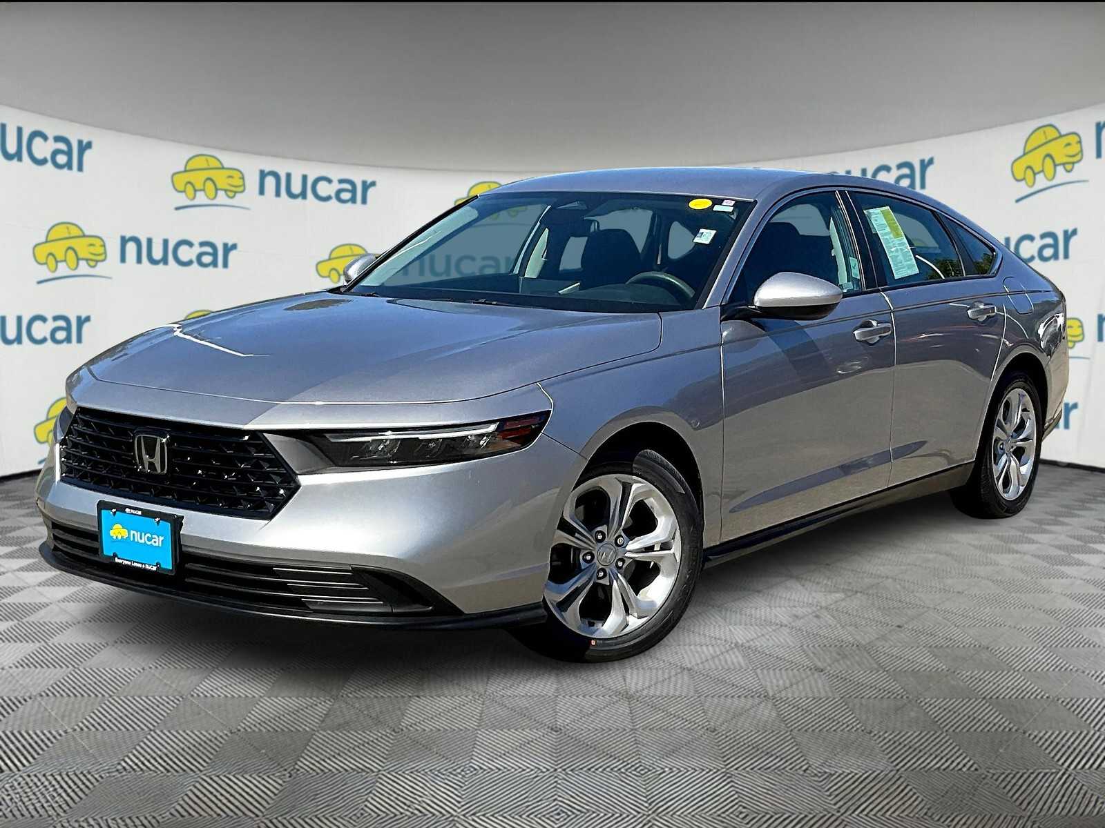 2023 Honda Accord LX photo 3