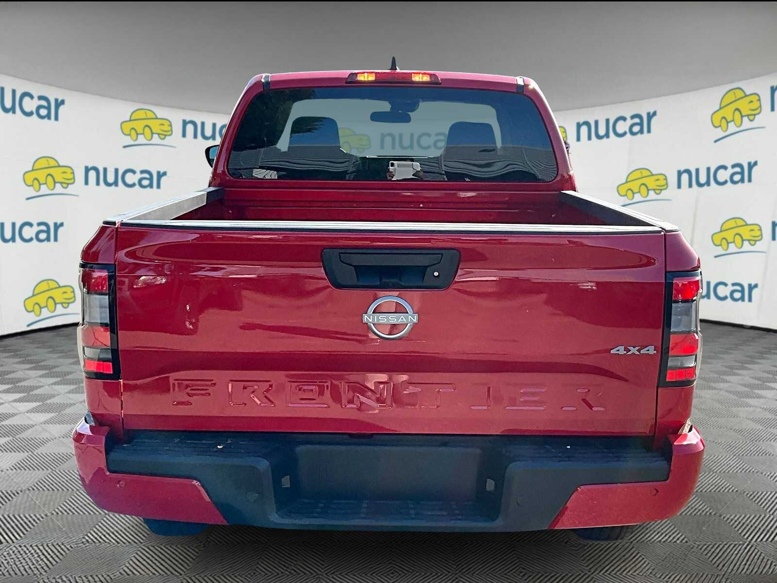 2025 Nissan Frontier SV photo 5