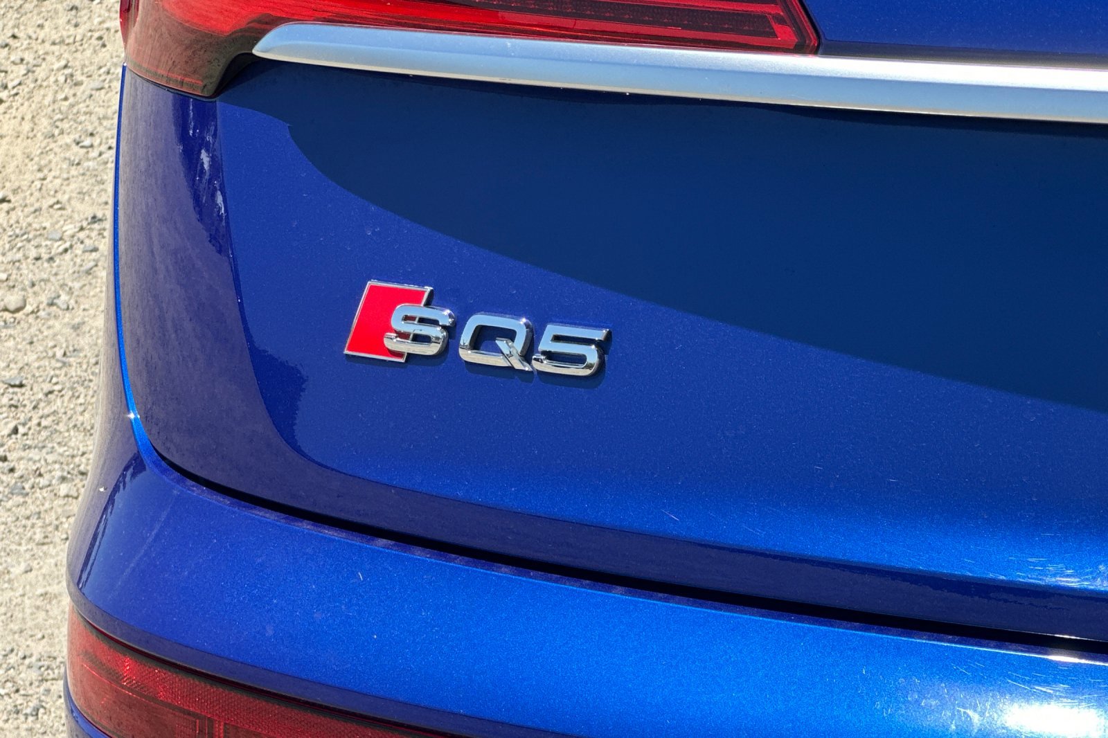 2022 Audi SQ5 Premium Plus photo 27