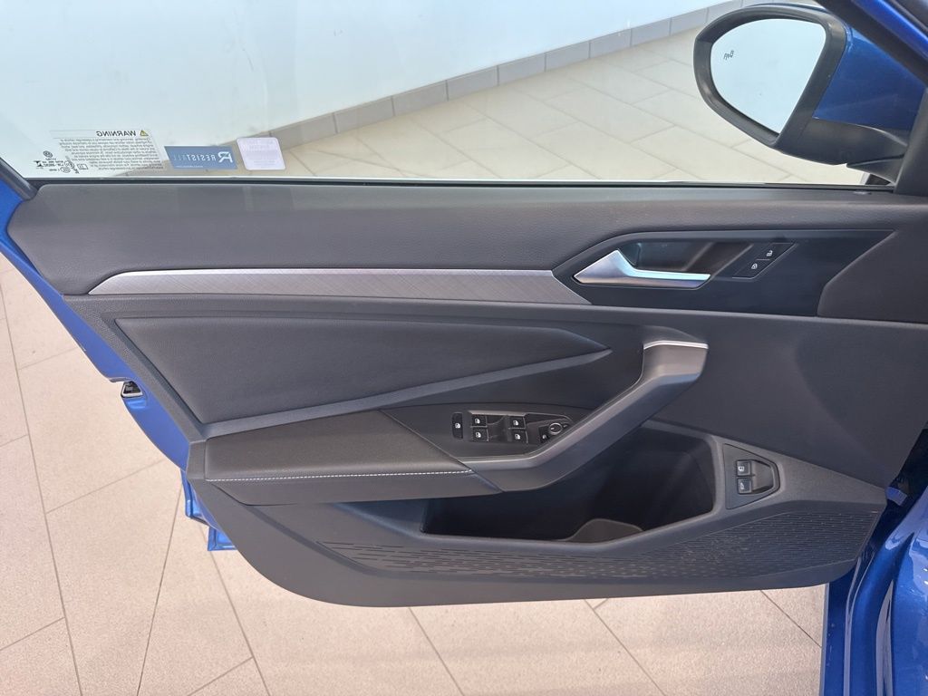 2024 Volkswagen Jetta 1.5T SE photo 10