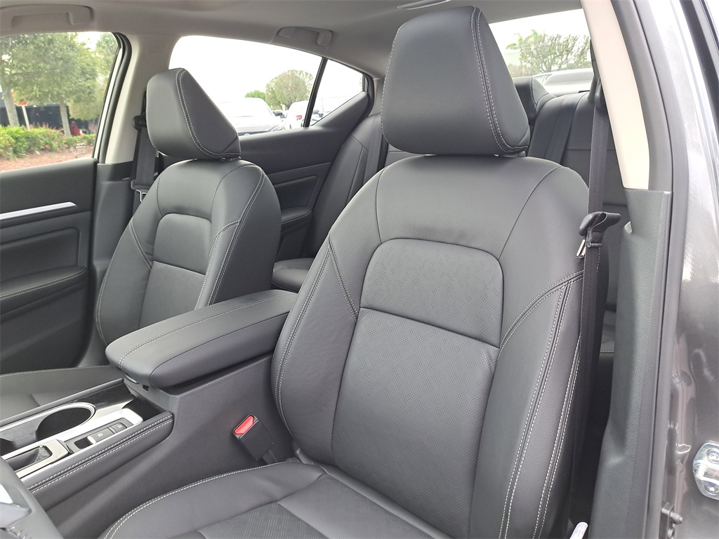 2025 Nissan Altima 2.5 SL photo 20