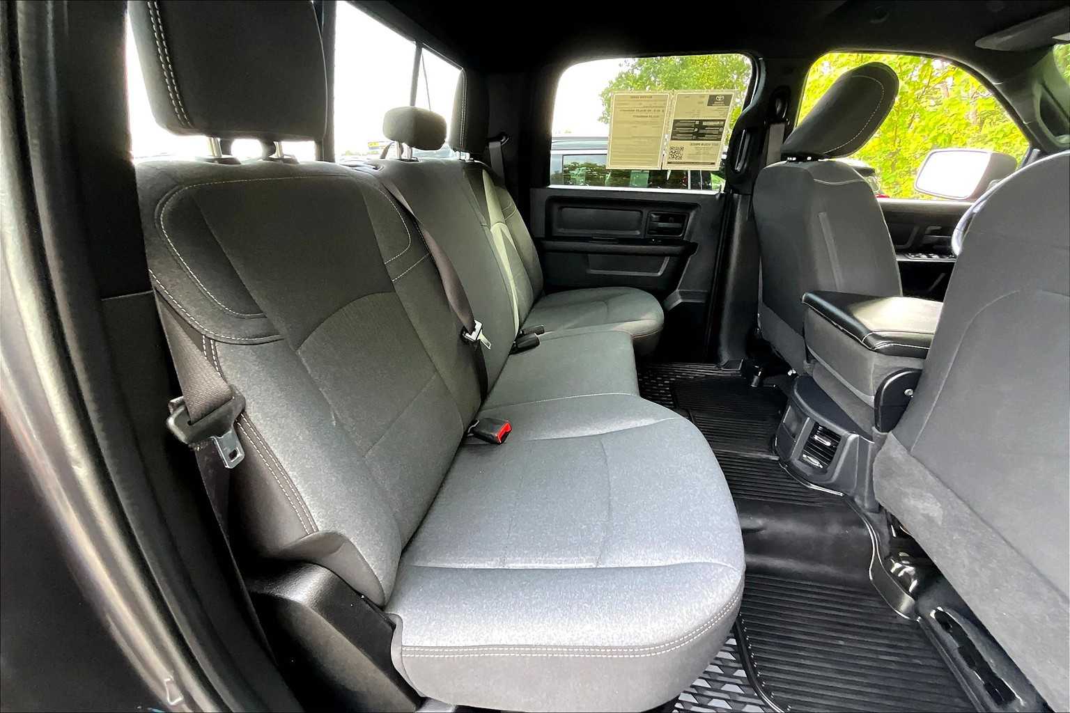 2022 Ram 2500 Tradesman photo 17