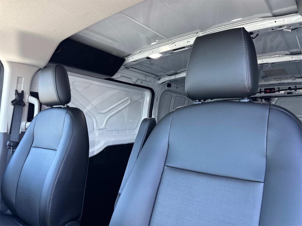 2025 Ford Transit Cargo Van photo 11