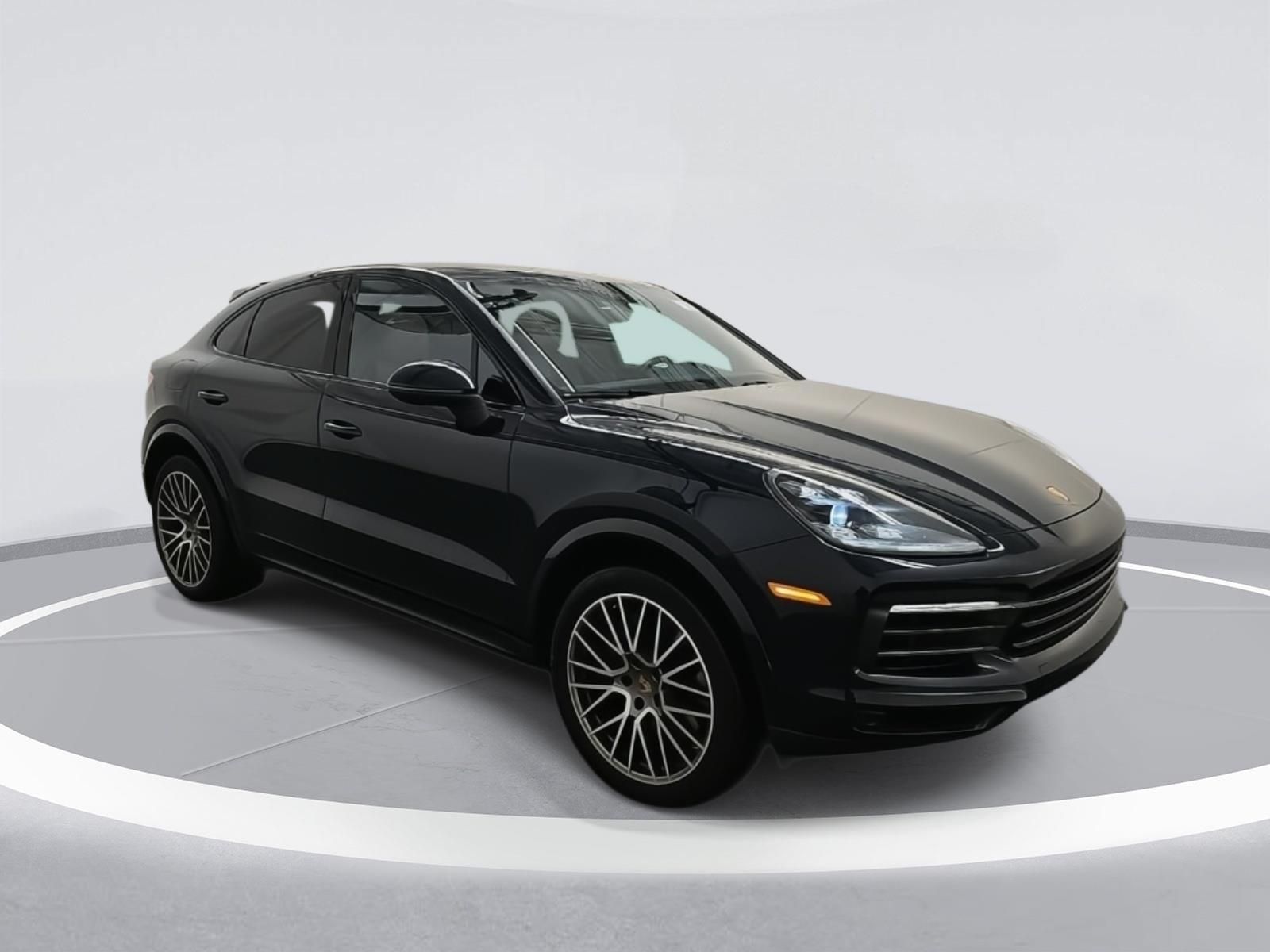 2022 Porsche Cayenne Platinum Edition's photo