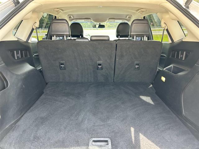 2017 Ford Edge Titanium photo 18