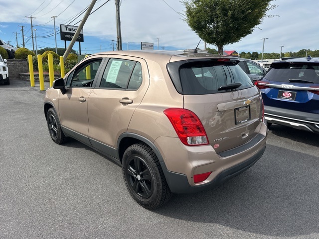 2018 Chevrolet Trax LS photo 5