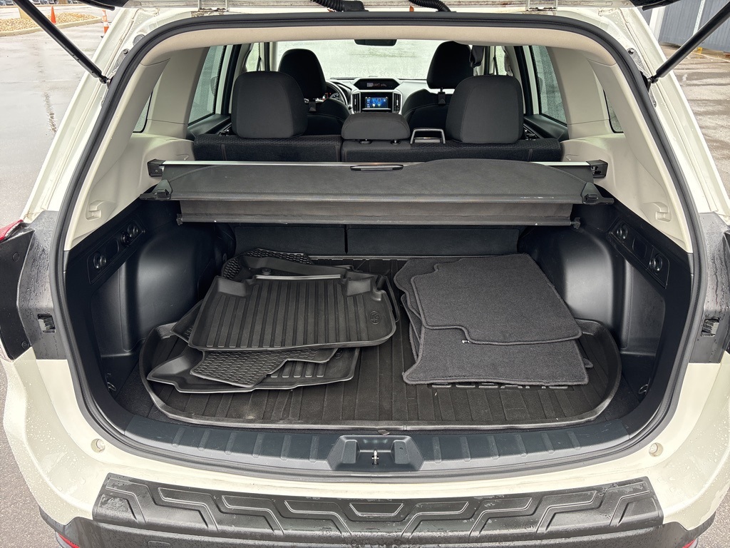 2021 Subaru Forester Premium photo 26
