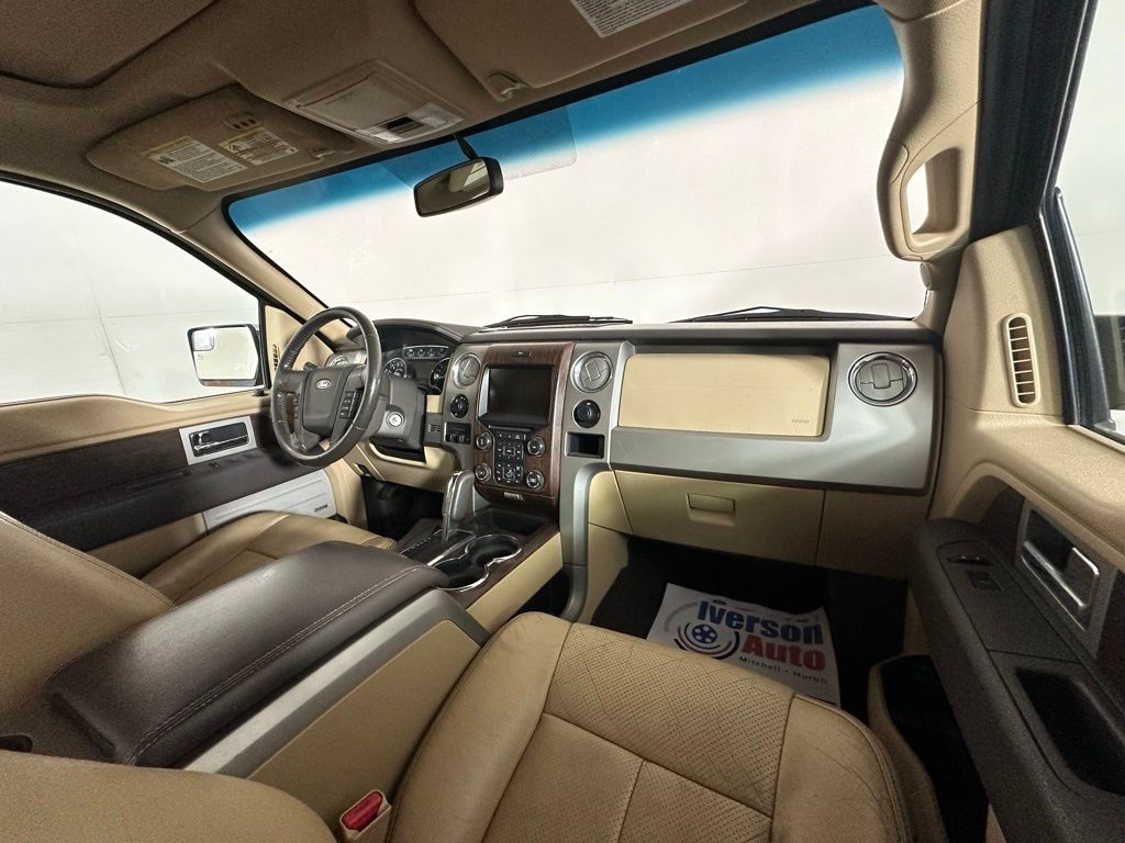 2013 Ford F-150 Lariat photo 22