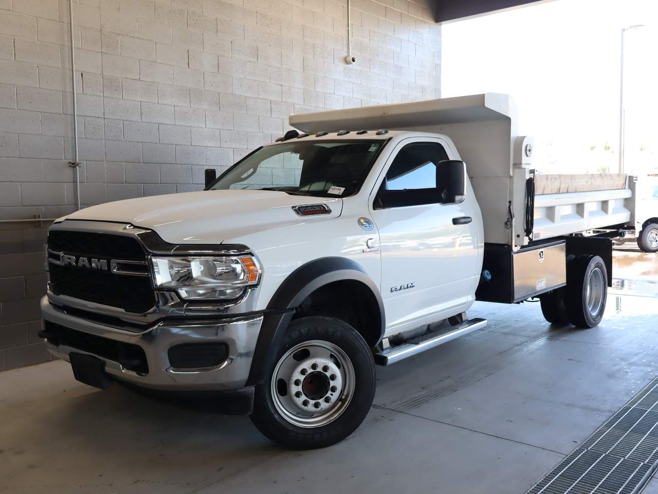 2022 RAM Ram 5500 Chassis Cab Tradesman's photo