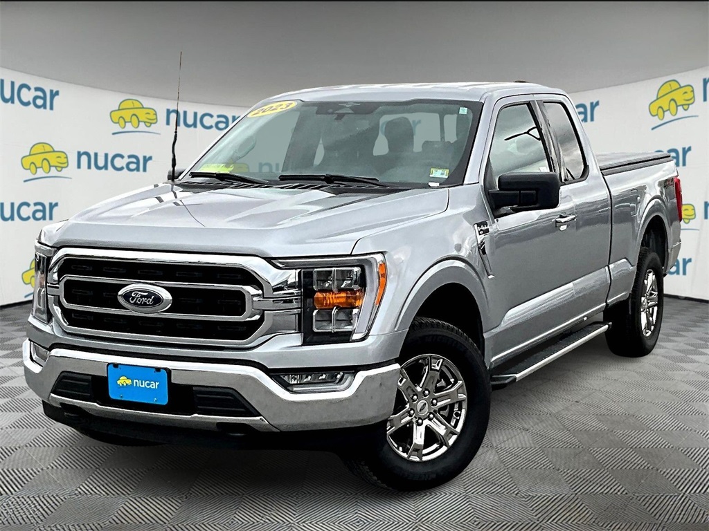 2023 Ford F-150 XLT photo 3