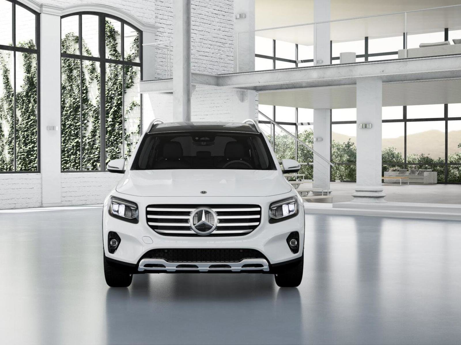 2026 Mercedes Benz GLB 250 4MATIC photo 3
